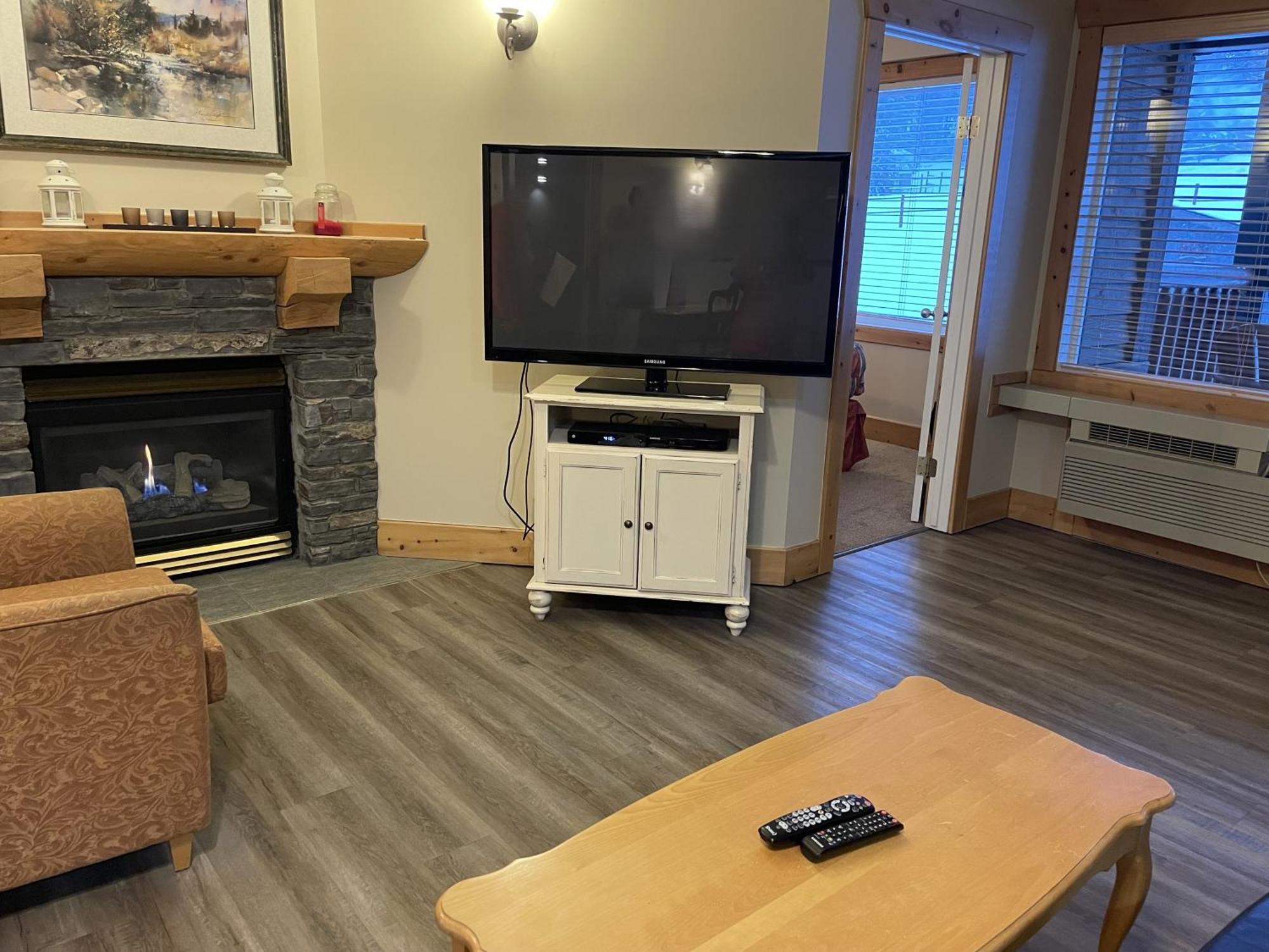 Cornerstone Lodge By Park Vacation Management Fernie Εξωτερικό φωτογραφία
