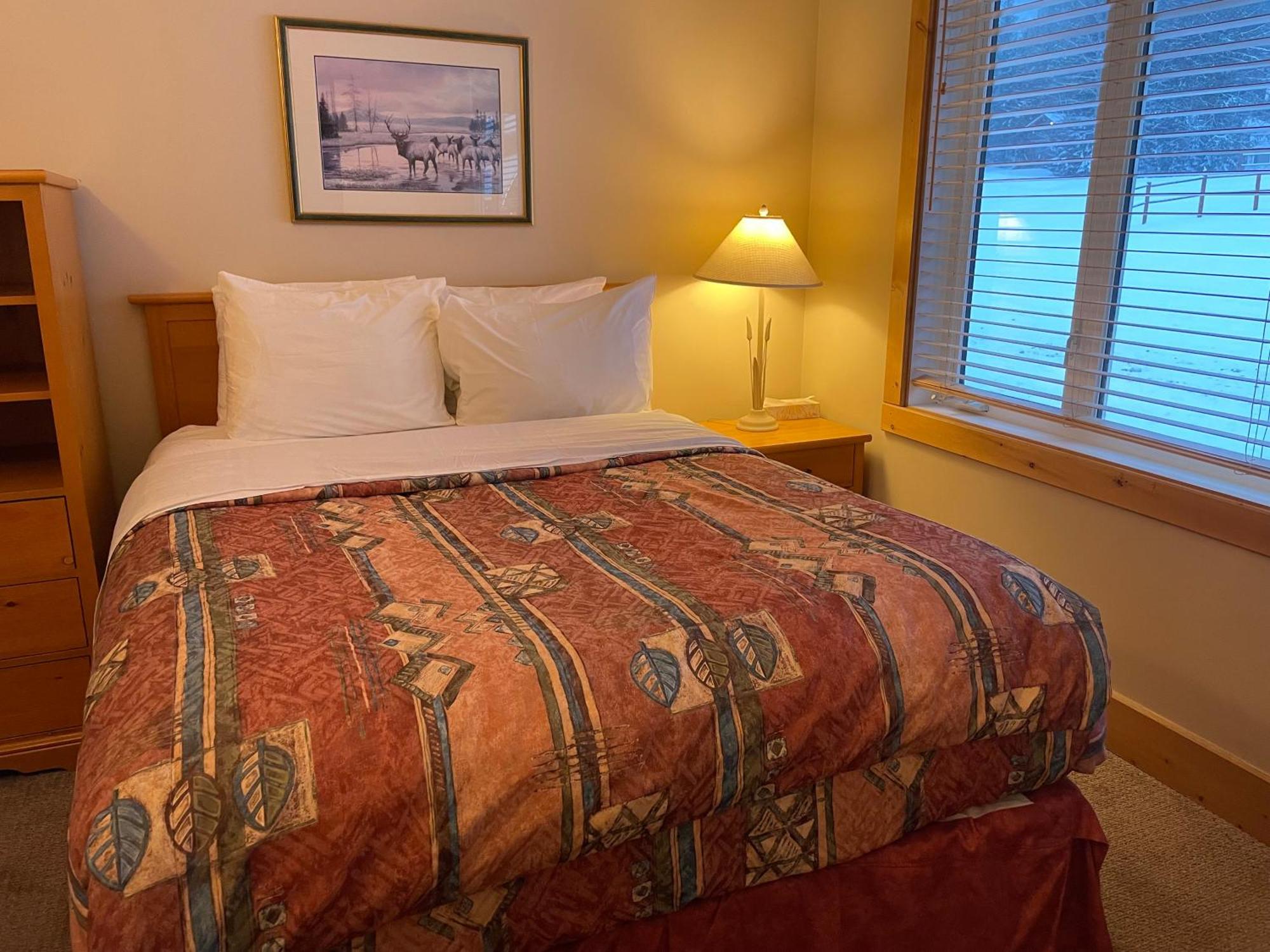 Cornerstone Lodge By Park Vacation Management Fernie Εξωτερικό φωτογραφία